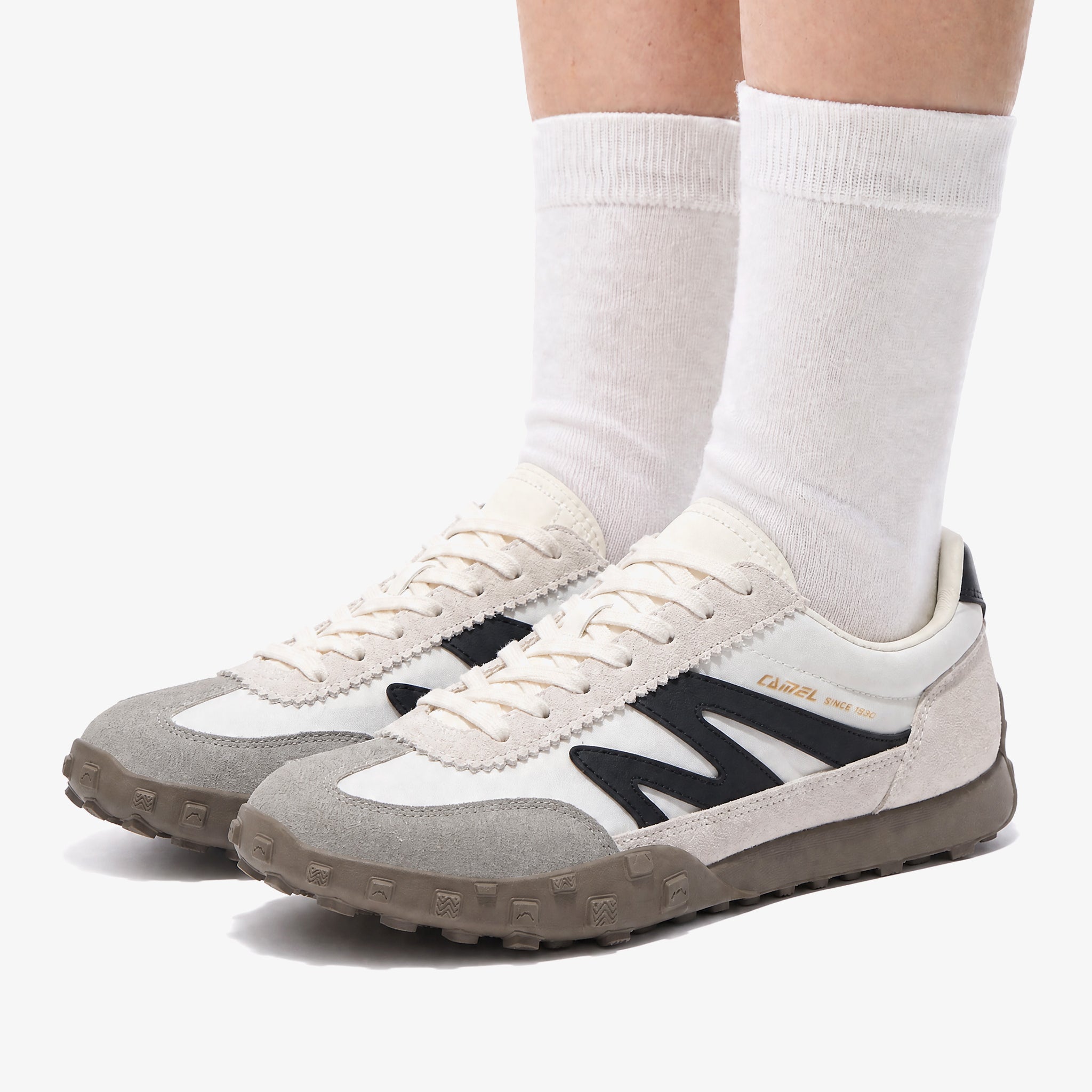 Women’s Vintage Army Trainer Sneakers
