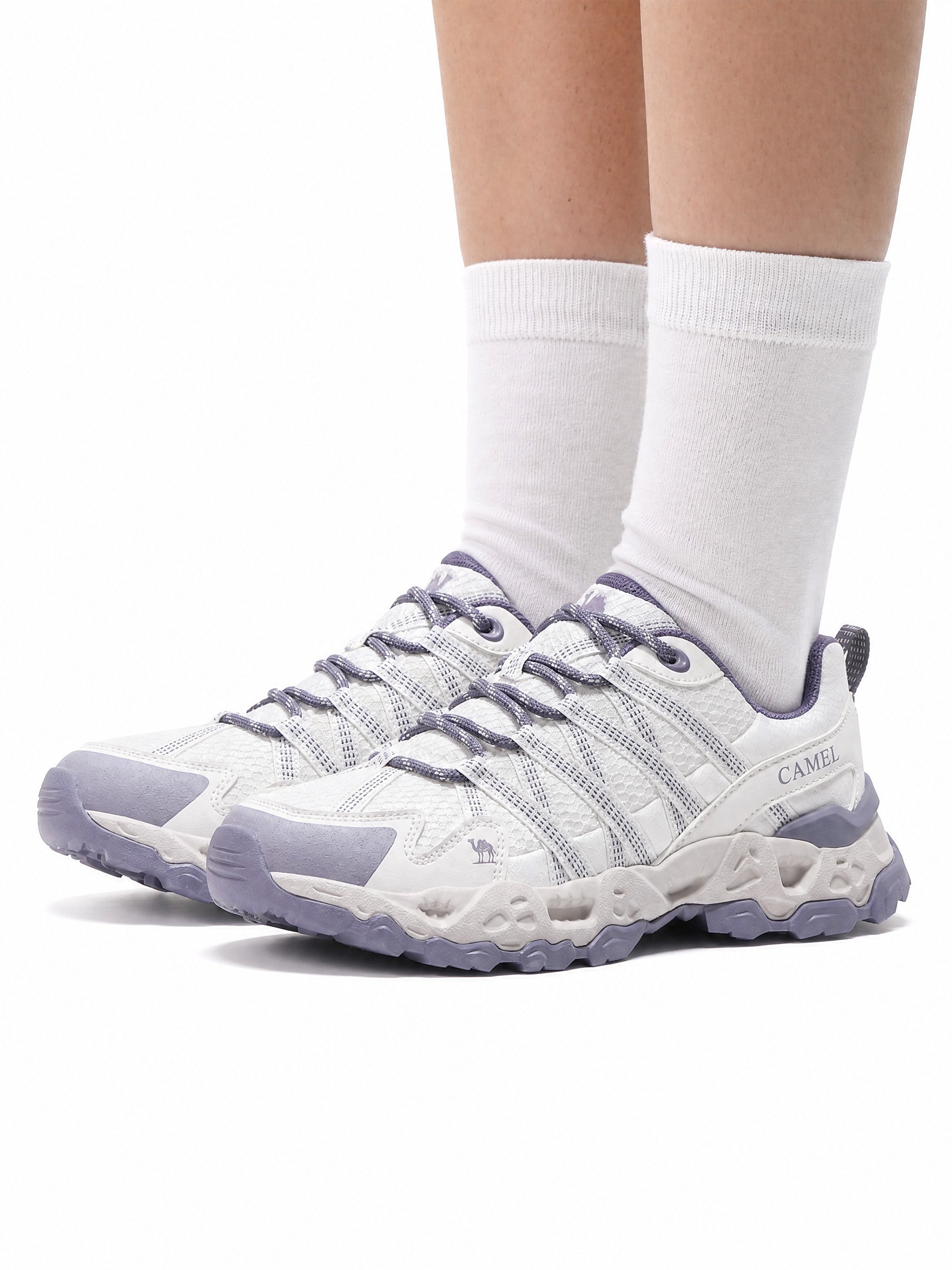 Women’s Lightweight Hiking Sneakers