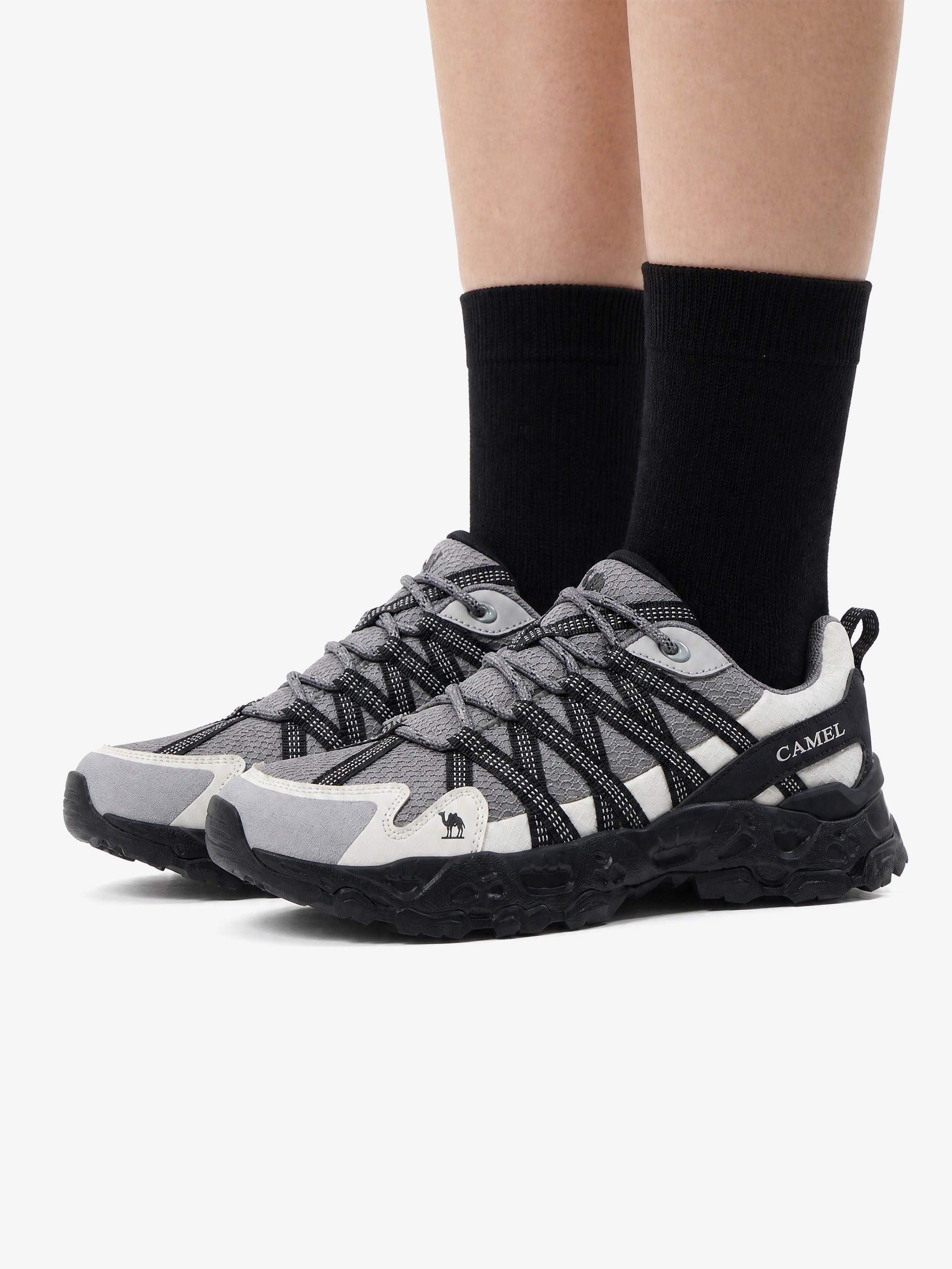 Women’s Lightweight Hiking Sneakers