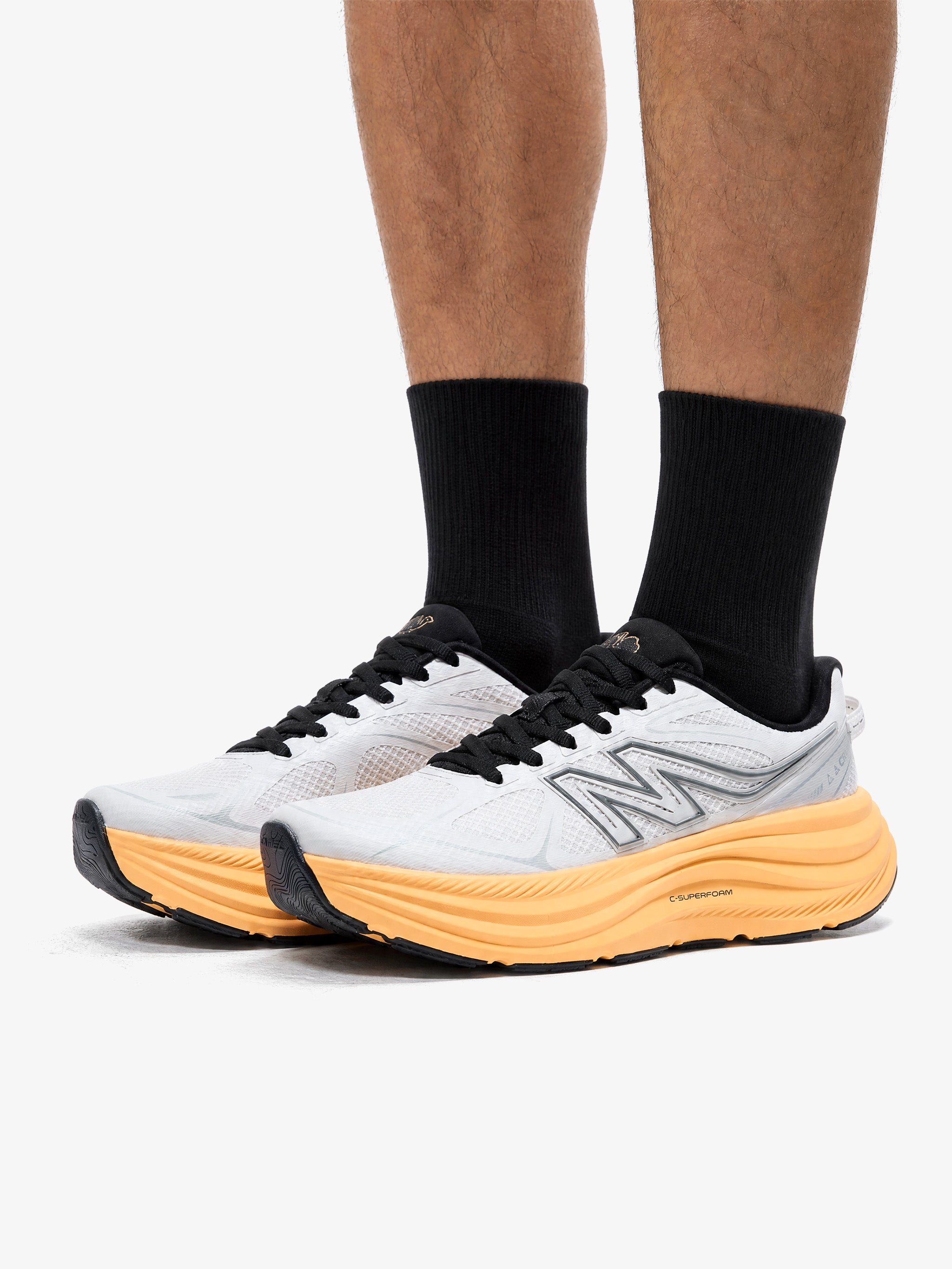 Men’s Carbon Lite Running Shoes