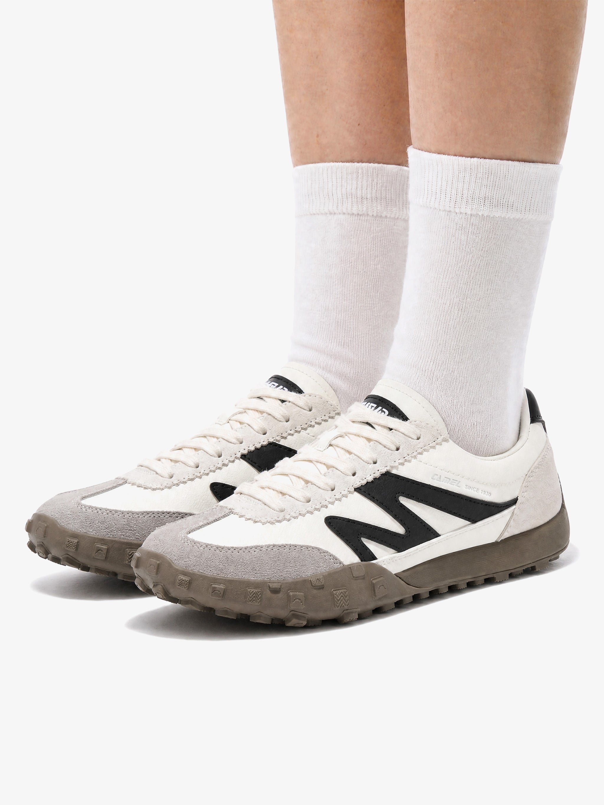 Women’s Vintage Army Trainer Sneakers