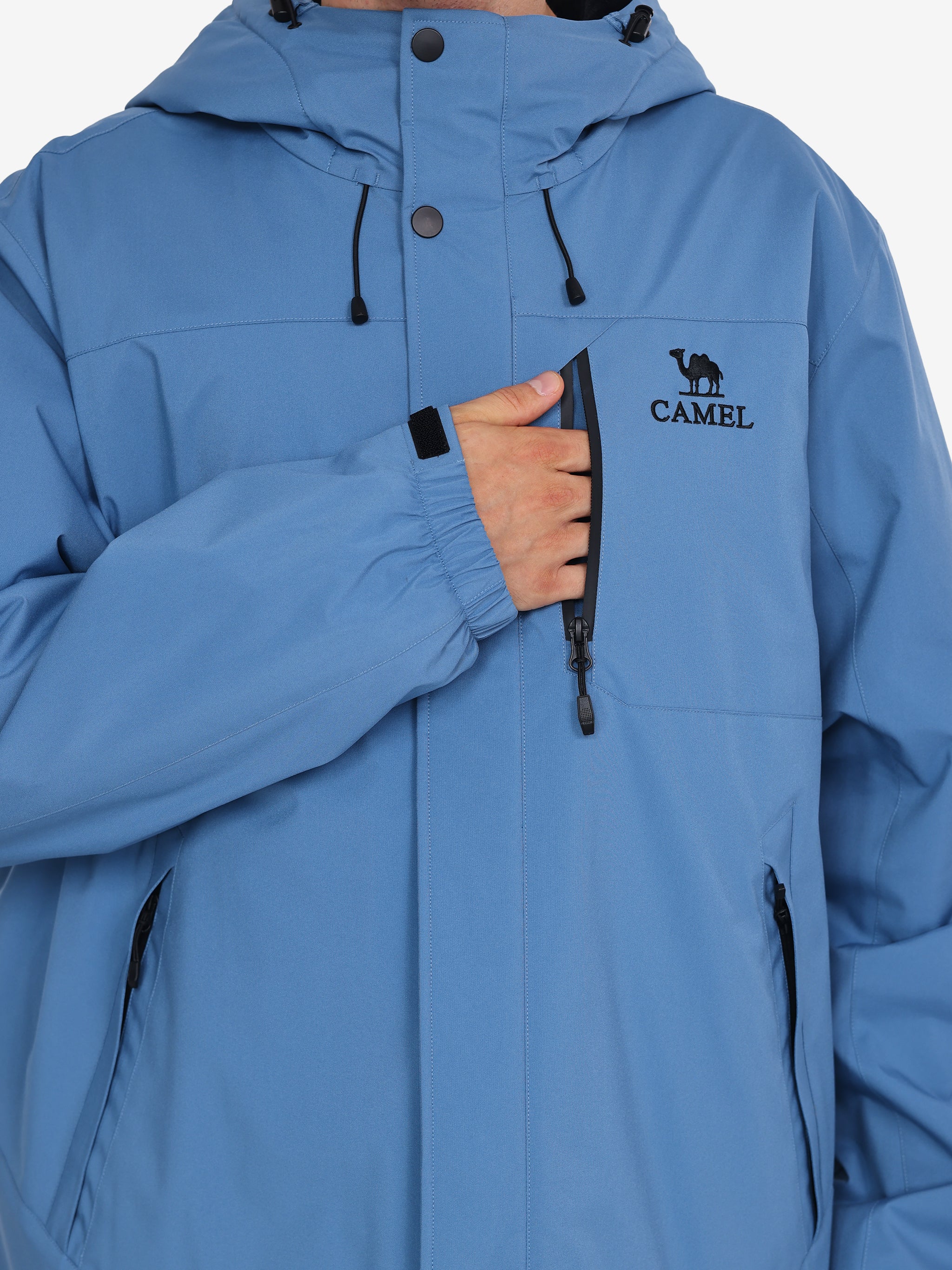 Details of Camel Men’s Urban Edge TOPEAK-TEX® Insulated Jacket, wool lining, and rugged build for winter adventures.